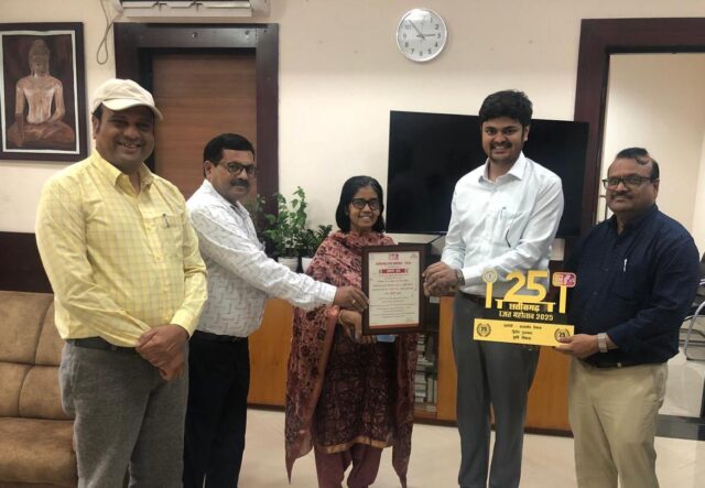 1762433217_f0292201bd57529266ac-640x443