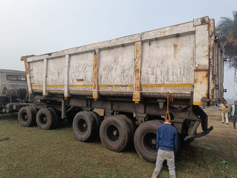 WhatsApp Image 2025-11-22 at 22.04.03_70350e52