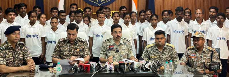 2025-11-30-04-53-31-11