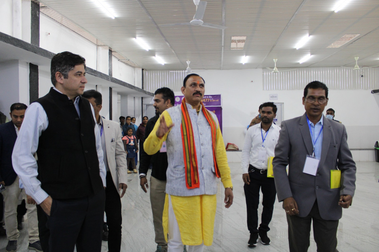 2025-12-23-01-23-59-05