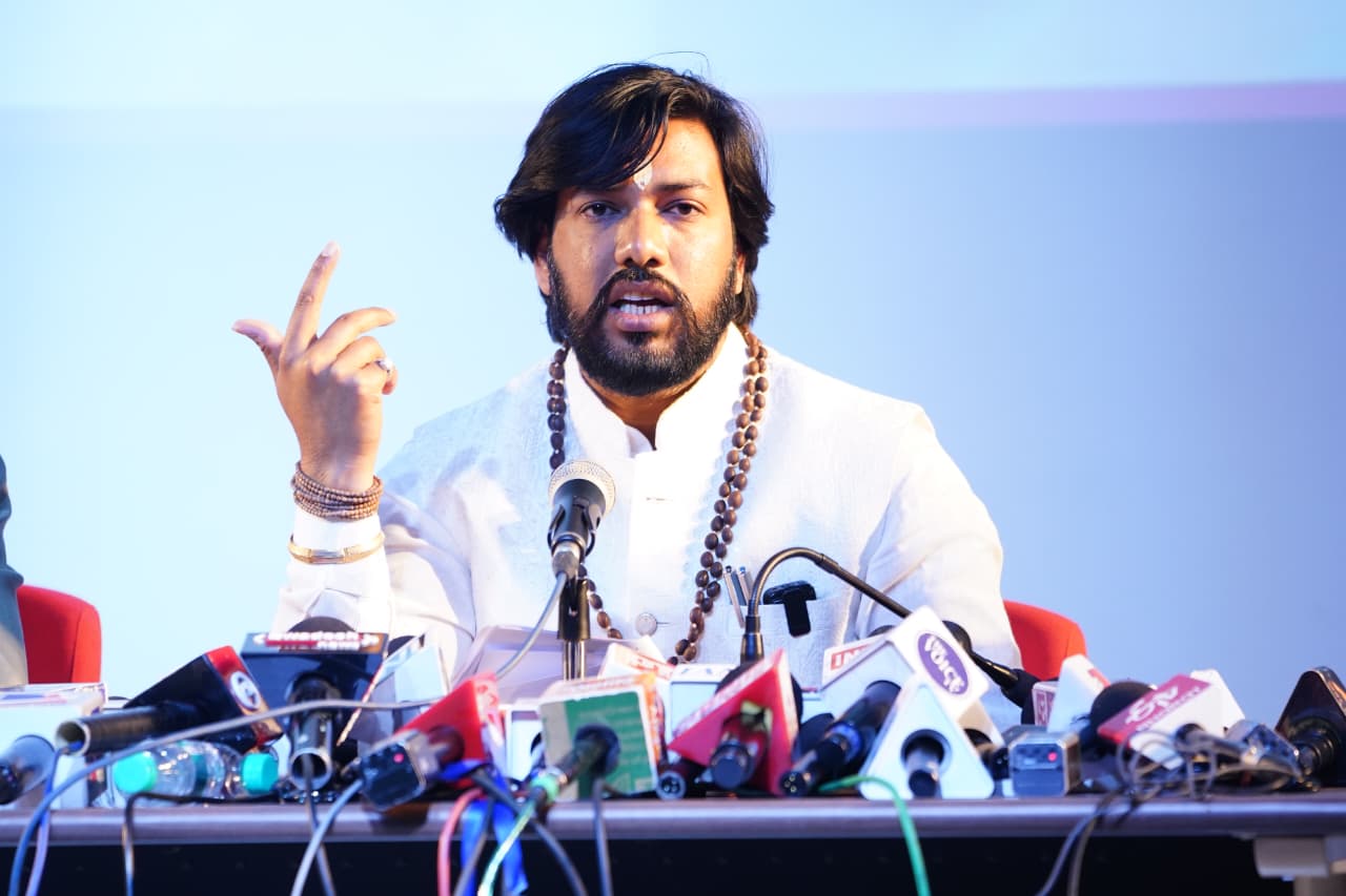 2025-12-24-03-18-59-07