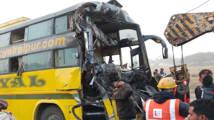 bus-1123-1024x576-1-860x484