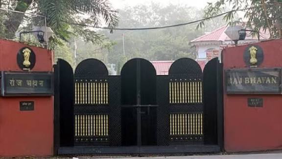 images - 2025-12-03T155952.162